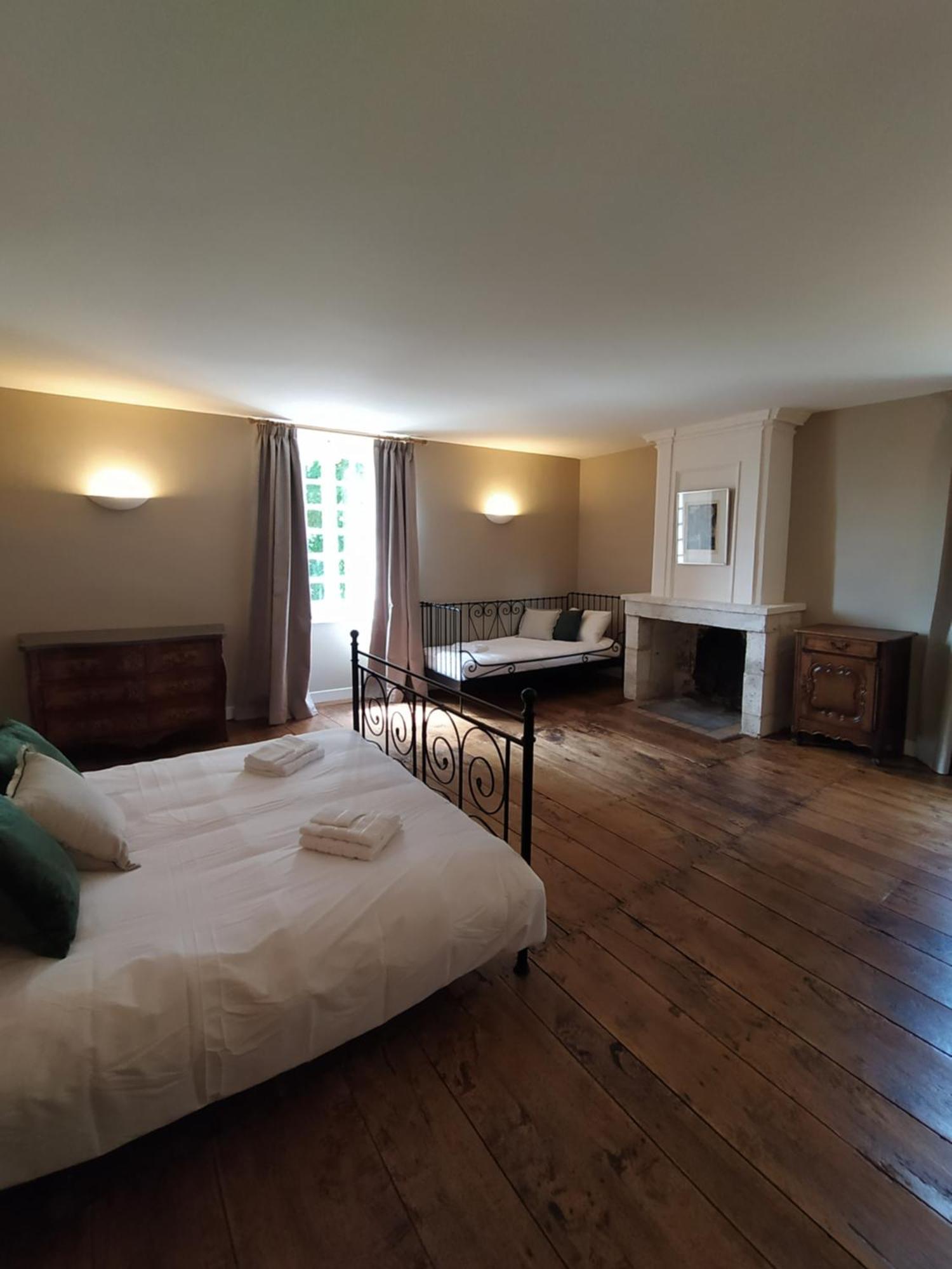 Вілла Langlade Estate Montboyer Екстер'єр фото